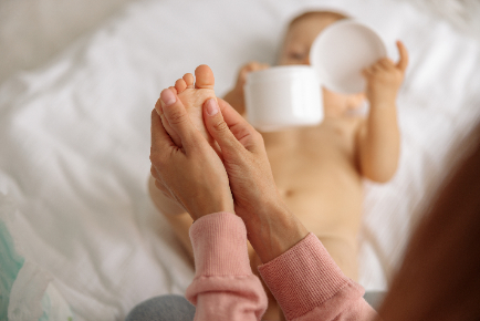 Parents and Babies-Mobile-Services-PamperTree