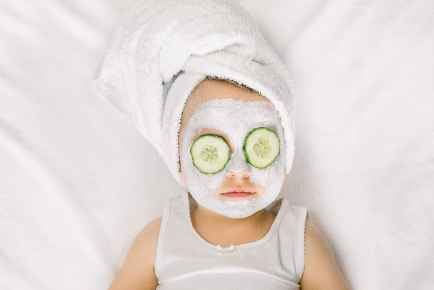 Parents and Babies-Short-Breaks-PamperTree