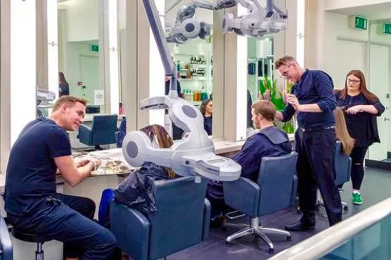 James Roberts Hair & Beauty Banner