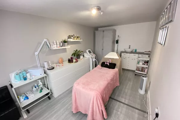 Beauty by Naz - Dartford Gallery for Beauty by Naz - Dartford