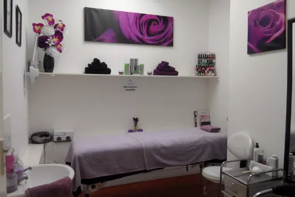 A Serene Touch at Oasis Hair & Beauty Banner