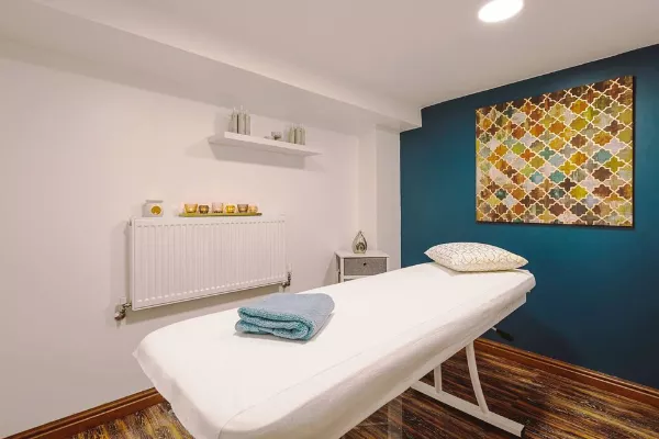 Legend Quays Unisex Hair & Beauty Salon Gallery for Legend Quays Unisex Hair & Beauty Salon