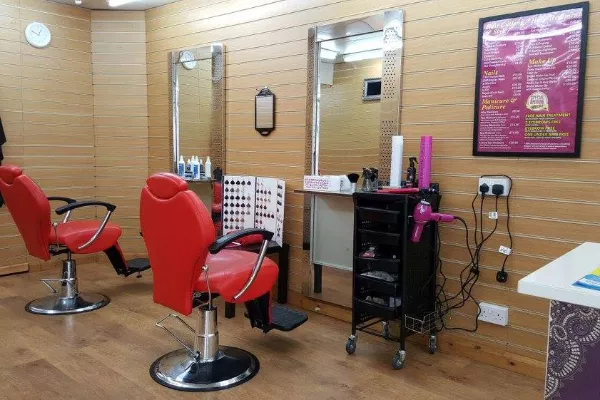 Gallery for  Cute Hair & Beauty Salon