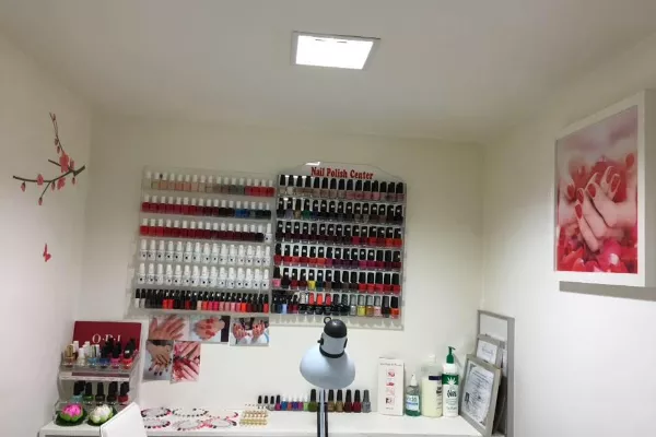 Star Nails & Beauty Banner