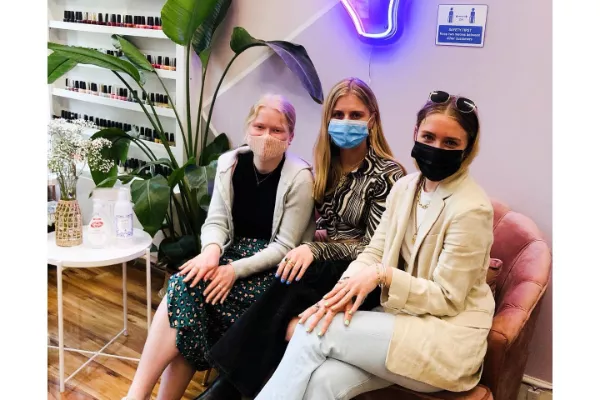 THE NAIL BAR _ pimlico Gallery for THE NAIL BAR _ pimlico