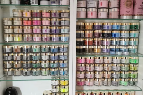 Nails by Franki Banner