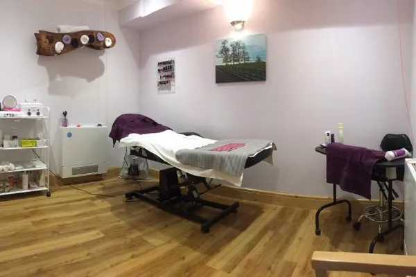 Gallery for  M's Beauty Room