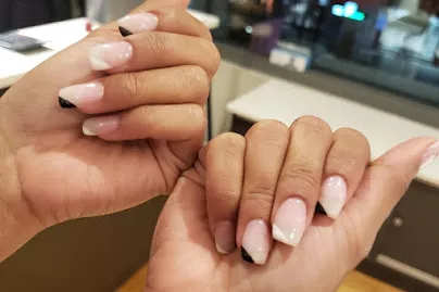 Chelsea Nails Gallery
