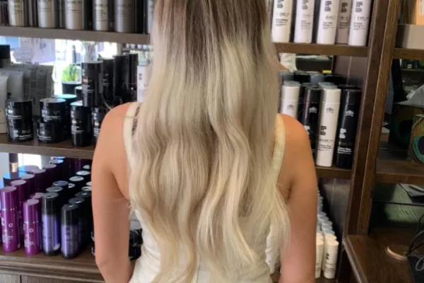 Leanne Reilly Hair & Beauty Banner