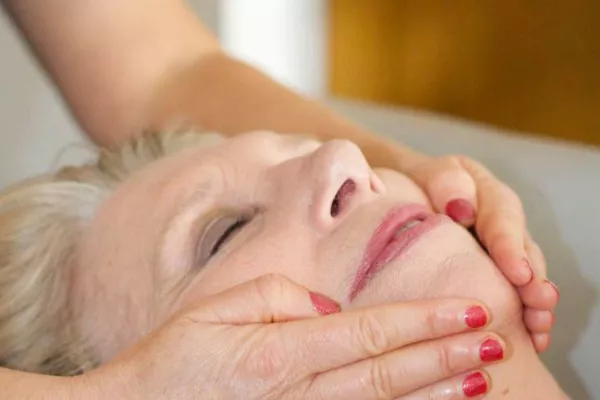 Yvonne Clifford Therapies Banner