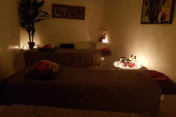 Klaudia - Massage therapist Banner
