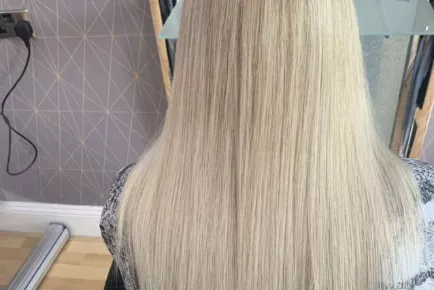 Le Papillon Hair & Beauty